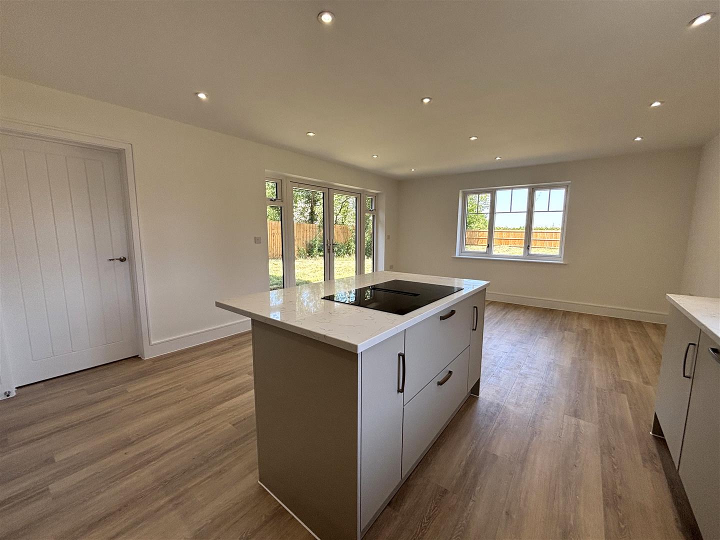 5 bed property in Skylark View, Biggleswade